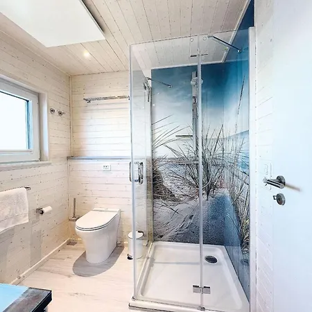 Stern-v-stern-hausboot Holiday home *